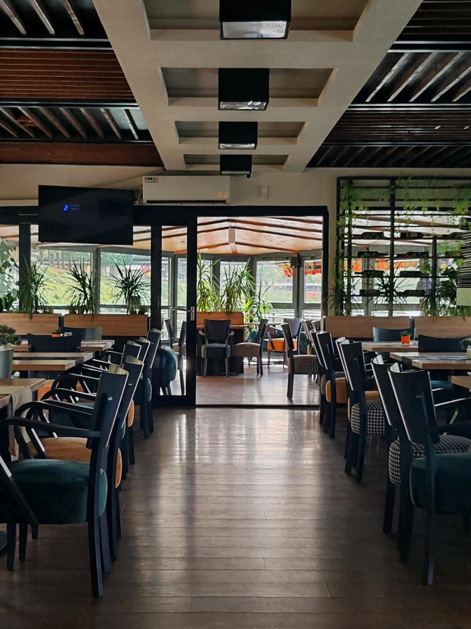 Cruiser Restoran Ćuprija Buitenkant foto